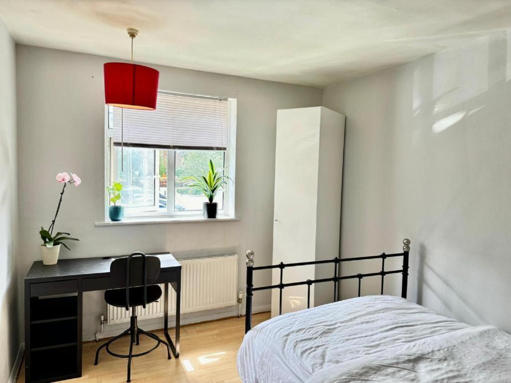 Whitechapel Lindley House R2 Hotell London Exteriör bild