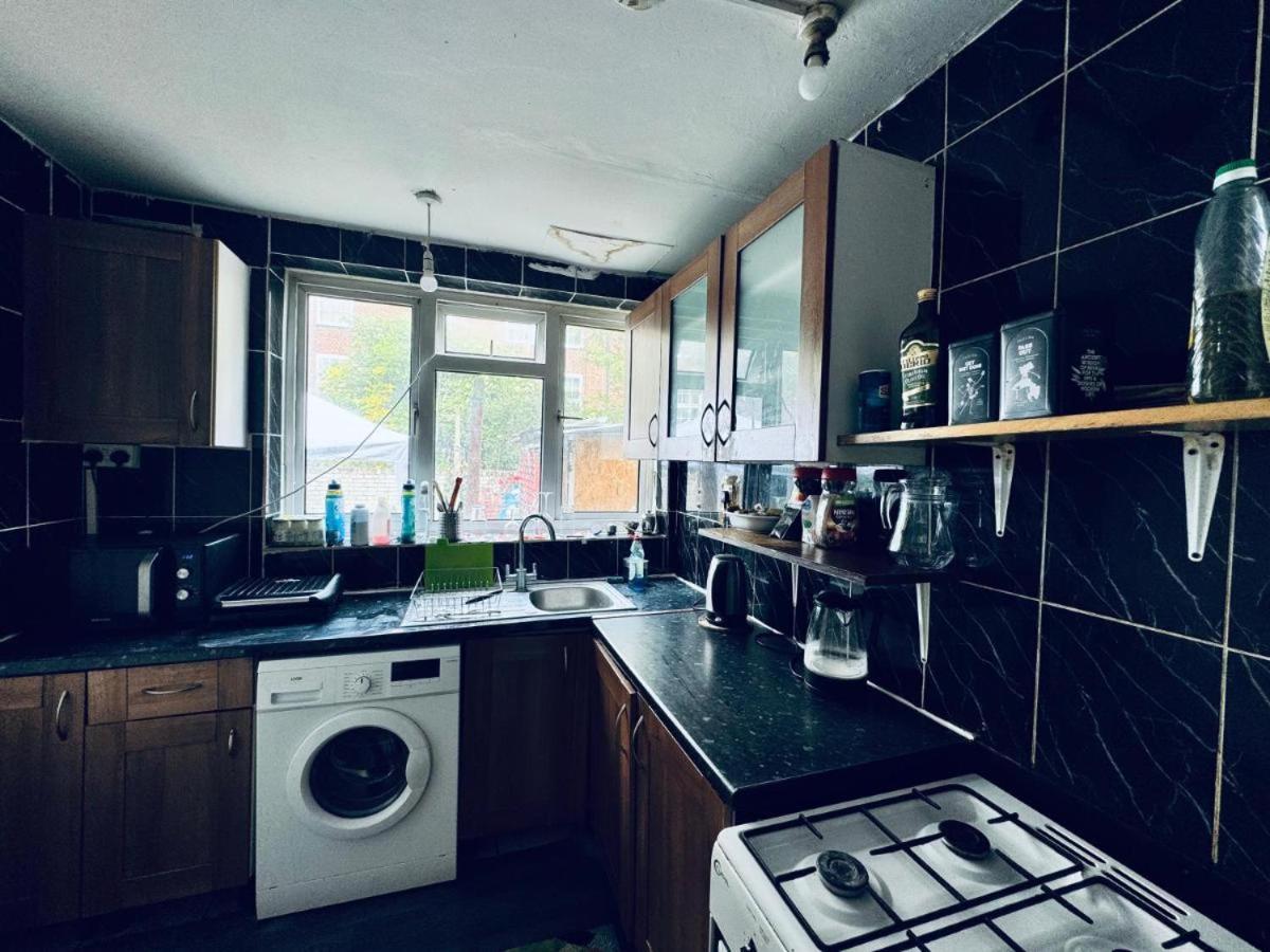 Whitechapel Lindley House R2 Hotell London Exteriör bild